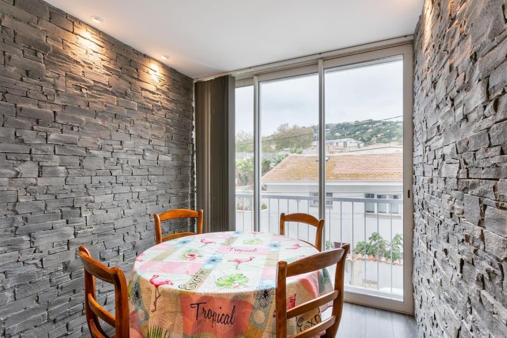 Appartement T4 Centre Ville Sete Tout Confort 3 Chambres Ngoại thất bức ảnh